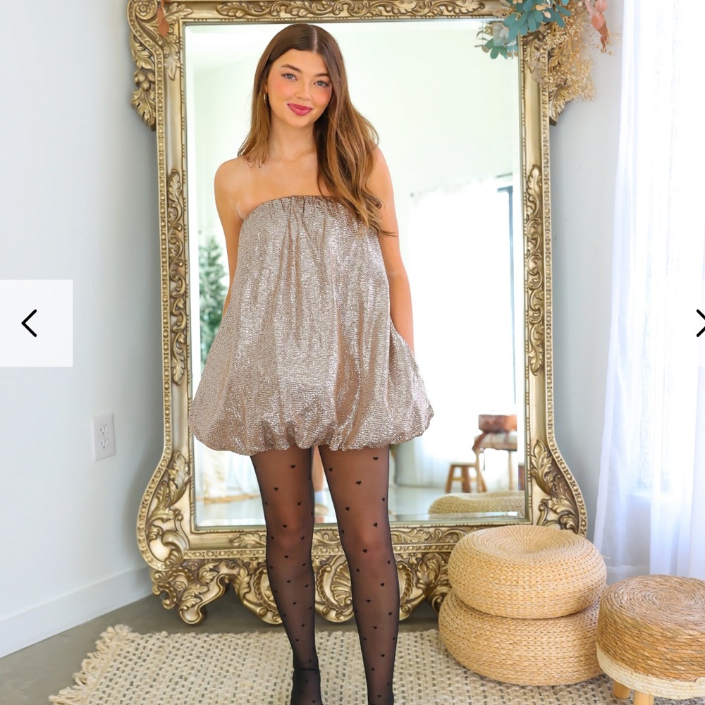 Show Me Your Mumu Beverly Bubble Dress in Silver Confetti ✨ size XS